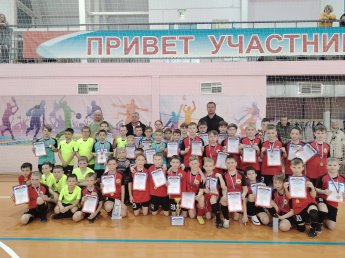 27 марта 2026 года в спортивном зале МБУ "СОК "Чемпион" состоялся турнир муниципального бюджетного учреждения "Физкультурно-спортивный комплекс" по футзалу среди юношей 2014 года рождения.
