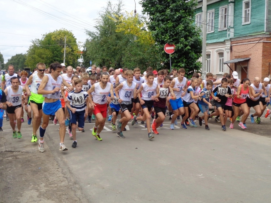 Легкоатлетический пробег в рамках 53-го Всероссийского праздника поэзии и песни памяти А.И. Фатьянова.