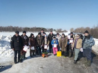 14 марта 2026 года на плотине в районе деревни Бахтолово прошли соревнования по спортивному рыболовству на мормышку в зачет круглогодичной Спартакиады муниципального образования Паустовское.